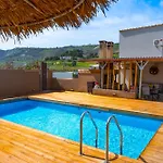 Countryhouse Villa With Pool & Private Parking